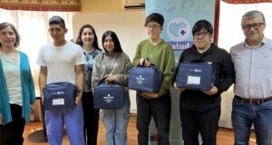 Finalizando el año JUNAEB Araucanía refuerza inclusión educativa con entrega de audífonos