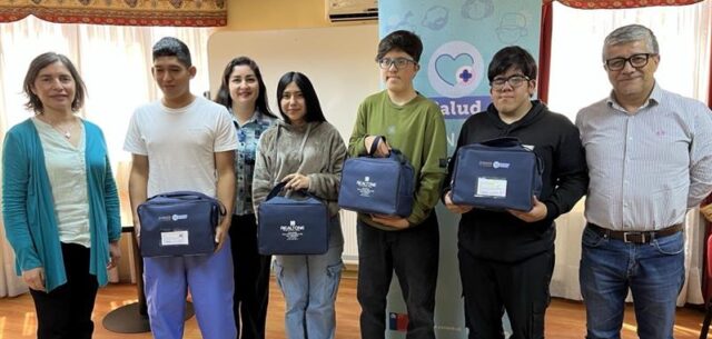 Finalizando el año JUNAEB Araucanía refuerza inclusión educativa con entrega de audífonos