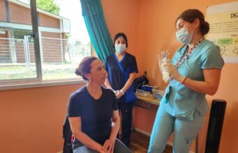 Operativo Fonoaudiológico beneficia a 50 vecinos y vecinas de Radal