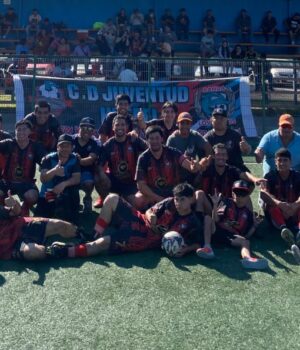 Club Juventud Huefel obtiene cupo al regional tras consagrarse campeón invicto del cuadrangular