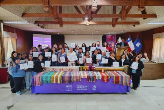 Programa mujeres jefas de hogar cerró un exitoso 2025 en Freire con nuevas certificaciones