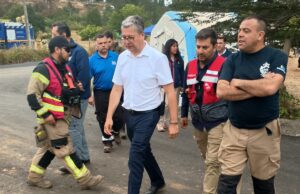 Municipalidad de Pucón coopera con apoyo logístico en el combate de incendios en la región