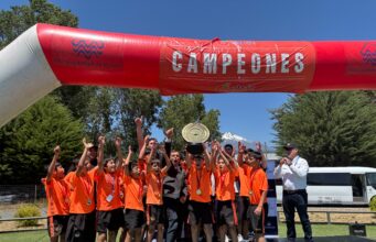 Como héroes fueron recibidos en Pucón los campeones de torneo internacional de Curicó 2026