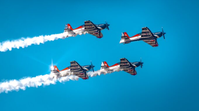 Acrobacias de los “Halcones” de la Fuerza Aérea de Chile se lucirán en medio del Iron Man Pucón 2026