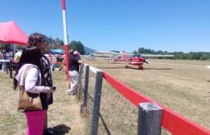 Festival aereo de Villarrica reunió a familias y turistas de todo el país