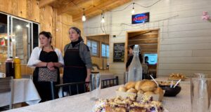 Cocinerías Ruka Takun de Quetroleufu ofrecen tradición culinaria para el turismo de Pucón