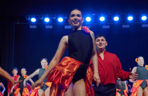 Ballet folclórico de Lautaro se presenta este viernes en Pillanlelbún con un gran espectáculo de identidad y tradición