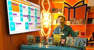 Escritor de La Araucanía se presentó en la Feria Internacional del Libro de Guadalajara, México