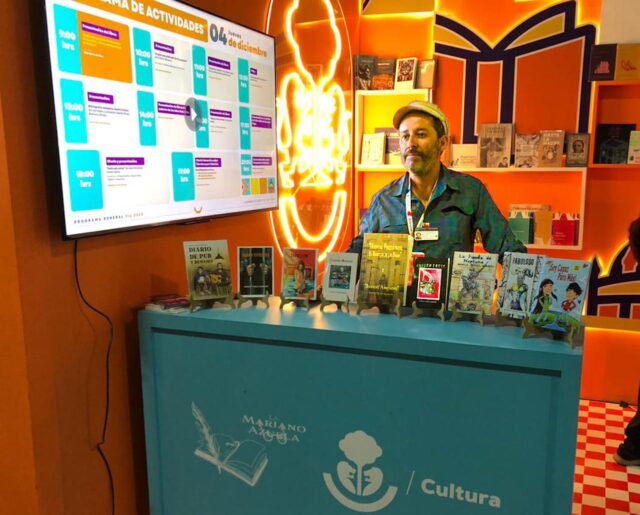 Escritor de La Araucanía se presentó en la Feria Internacional del Libro de Guadalajara, México