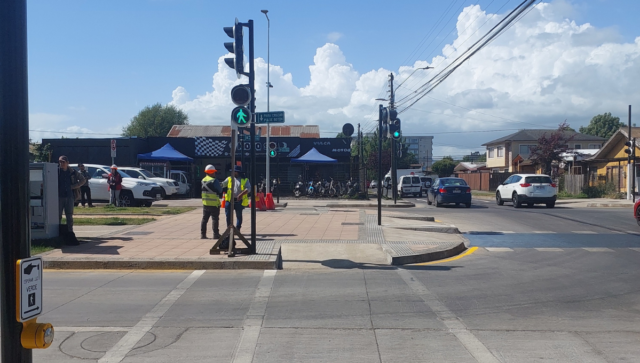 Finalizan obras de integración de semáforos en el eje Pablo Neruda de Temuco