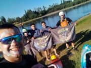 Kayakistas de Pitrufquén desafían el río Toltén y alcanzan el mar en una travesía histórica