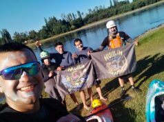 Kayakistas de Pitrufquén desafían el río Toltén y alcanzan el mar en una travesía histórica