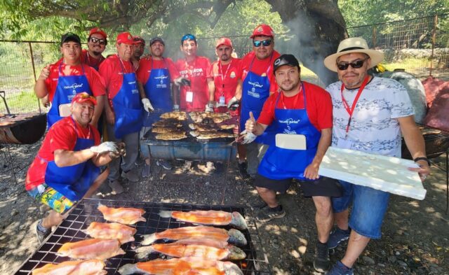 Miles de personas disfrutaron de la trucha asada en la gran Truchada de Pitrufquén
