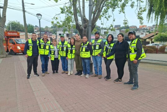 Junta de vigilancia “ojo de aguila” y vecinos de Mahuidanche entregan ayuda en las zonas afectadas por incendios en el Bio bio y Ñuble