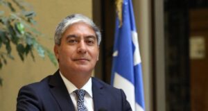 Aprueban proyecto del diputado Henry Leal que prorroga vigencia de licencias de conducir ante colapso en departamentos de tránsito