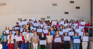 70 manipuladoras y manipuladores de alimentos de La Araucanía fueron certificados por la UCT