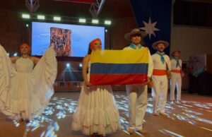 Cholchol vibró con lo mejor del folclore internacional junto a la compañía danzas de América