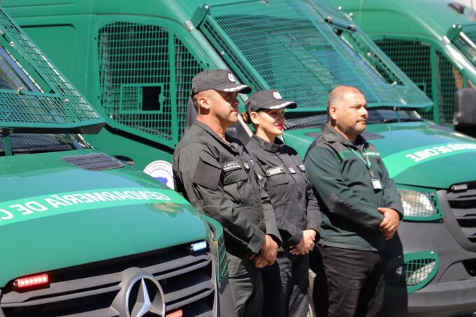 Gendarmería de chile incorpora cuatro nuevos vehículos para reforzar la seguridad en La Araucanía