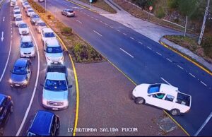 Plan piloto para evitar “tacos” en Pucón recibe más apoyo para descongestión de ingreso a la comuna