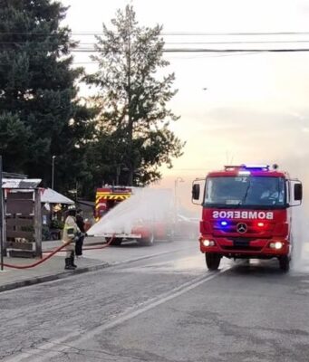 Inauguración de nuevo carro aljibe del cuerpo de Bomberos de Cherquenco