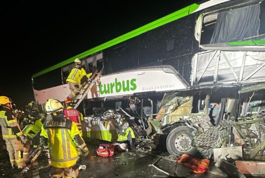 En prisión preventiva quedó conductor de Tur Bus que protagonizó fatal accidente en Pitrufquén