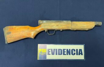 Encuentran escopeta hechiza al interior de una faena forestal en Los Sauces