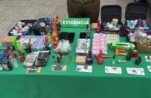 El olor los delató: patrullaje preventivo termina con dos detenidos por microtráfico en Villarrica