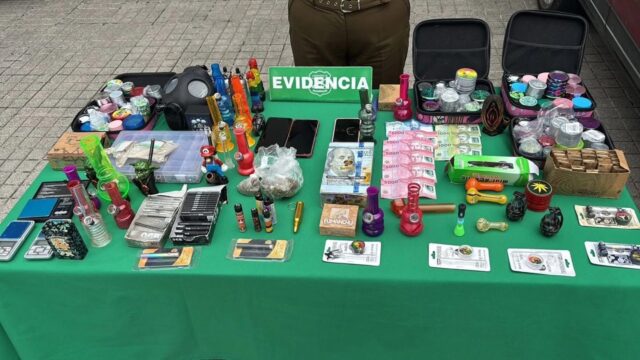El olor los delató: patrullaje preventivo termina con dos detenidos por microtráfico en Villarrica