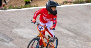 Amaro Mayolafquen: talento joven del BMX que pedalea con disciplina, familia y sueños desde Pitrufquén