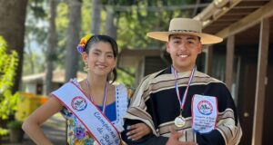 Jóvenes de Freire se coronan campeones juveniles de cueca y organizan bingo bailable para representar a la región en el nacional