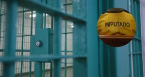 Le dio al menos 10 disparos: condenan a 7 años de cárcel a hombre que baleó a víctima en cantina de Temuco