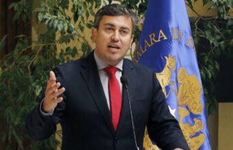 Exdiputado Mauricio Ojeda podrá realizar actividades diurnas dos días a la semana tras cambio de cautelar