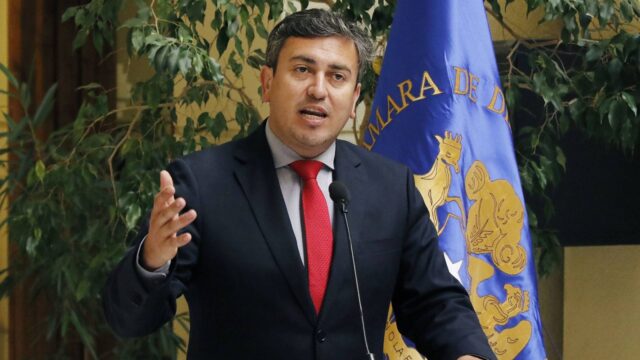 Exdiputado Mauricio Ojeda podrá realizar actividades diurnas dos días a la semana tras cambio de cautelar