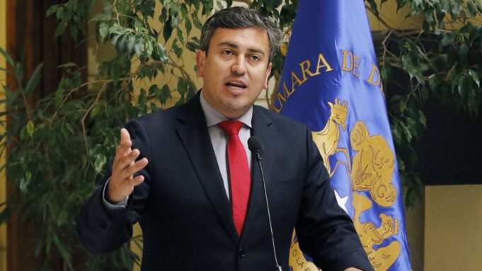 Exdiputado Mauricio Ojeda podrá realizar actividades diurnas dos días a la semana tras cambio de cautelar