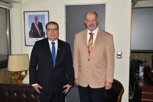 Ex alcalde de Freire, Dr. Jose Bravo, asume como nuevo seremi de salud en La Araucanía