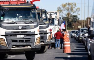 Camioneros de La Araucanía critican alza del combustible y advierten impacto en su actividad