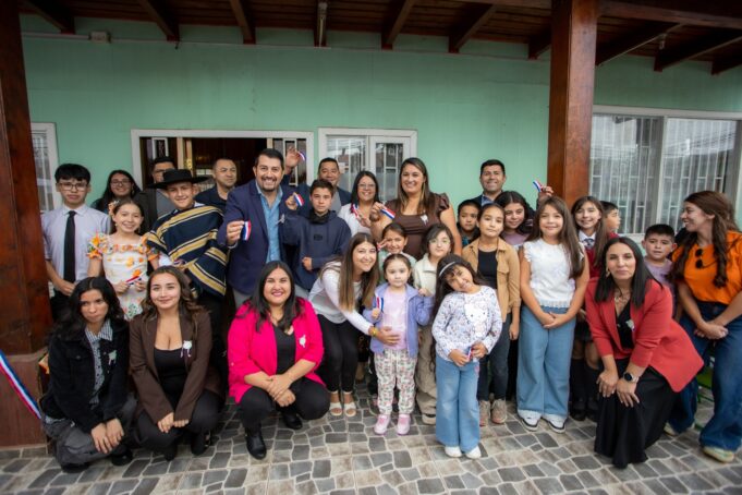 Gorbea avanza en derechos de la infancia y adolescencia con lanzamiento oficial de la oficina local de la niñez