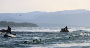 Hoy comenzó la travesía río Toltén con histórico recorrido con más de 145 kilómetros de nado