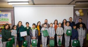 Gorbea celebra los avances de la educación municipal en la cuenta publica DAEM 2025