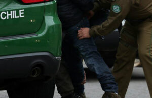 Detienen a hombre por abuso sexual contra adulta mayor en plena plaza de Armas de Pitrufquén