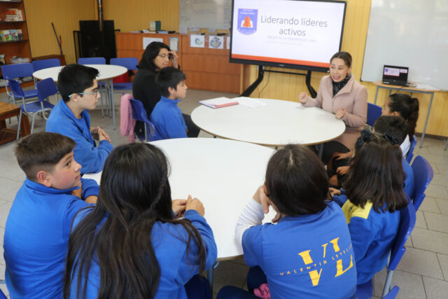 Escuela Valentín Letelier de Villarrica fortalece la participación estudiantil con primer encuentro de líderes