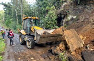 Remoción de parte de un cerro activó sistema de emergencia en Pucón