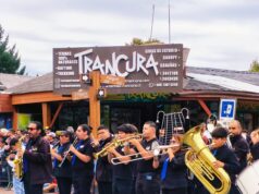 Con una hora y media de presentación, banda instrumental de Pitrufquén destacó en aniversario de ciudad lacustre