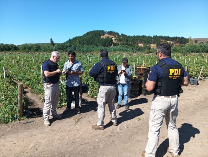 PDI realiza fiscalización masiva a extranjeros en sector rural de Angol