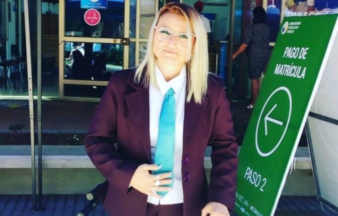 “Es mi única manera”: mujer oriunda de Gorbea con enfermedad degenerativa solicita apoyo para acceder a un vehículo que le permita mantener su movilidad