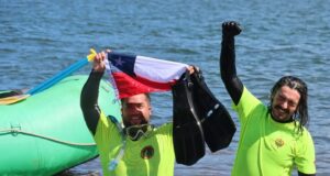 De Villarrica al mar: familia Ríos culmina con éxito una épica travesía de más de 150 kilómetros a nado por el río Toltén