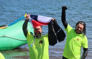 De Villarrica al mar: familia Ríos culmina con éxito una épica travesía de más de 150 kilómetros a nado por el río Toltén