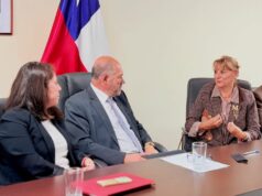 Alcaldesa de Pitrufquén, Jacqueline Romero, se reúne con delegado presidencial y encargado de Subdere regional