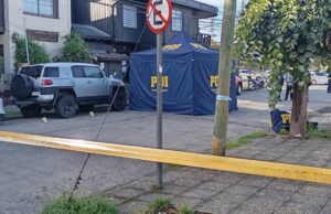 Joven muere tras presunto ataque con arma blanca en pleno centro de Temuco: investigan dinámica del crimen