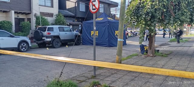 Joven muere tras presunto ataque con arma blanca en pleno centro de Temuco: investigan dinámica del crimen